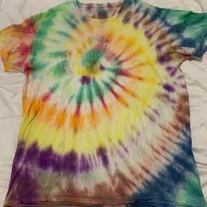 tie dye tee!